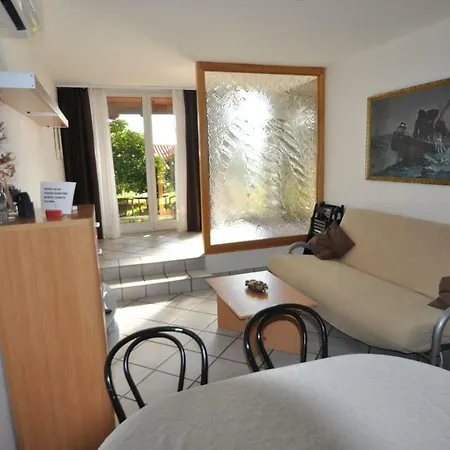Orange Tree Apartman