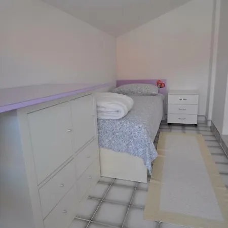 Апартаменты Orange Tree *