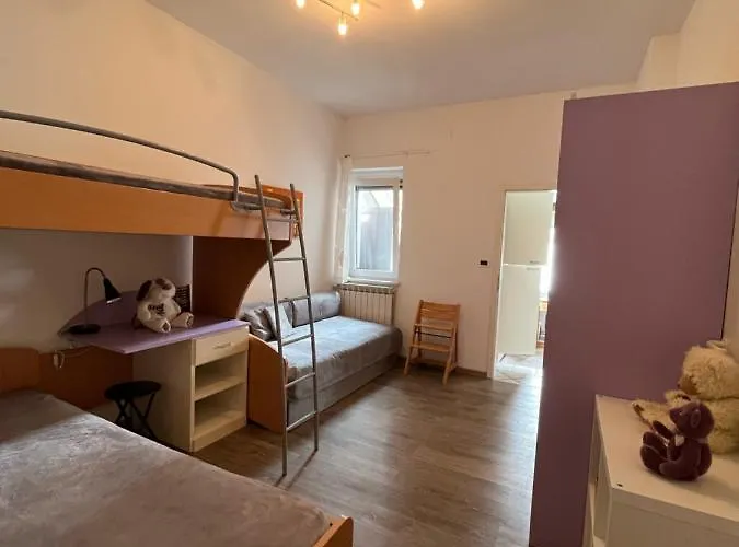 Orange Tree 아파트 *