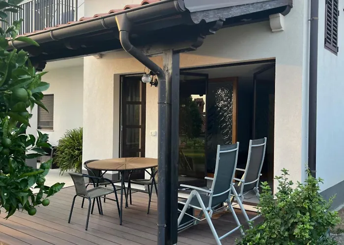 Orange Tree 公寓 *